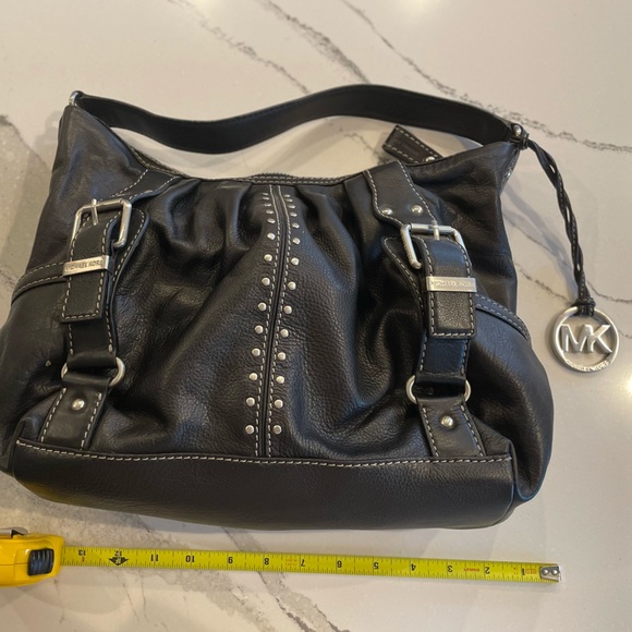 Michael Kors leather handbag - Picture 2 of 6